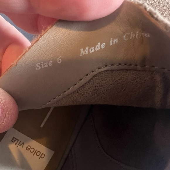 DOLCE VITA Sonni Taupe and Snake Ankle Booties with heel size 6 - Picture 10 of 10